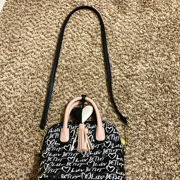 Purse - Picture 2 of 4